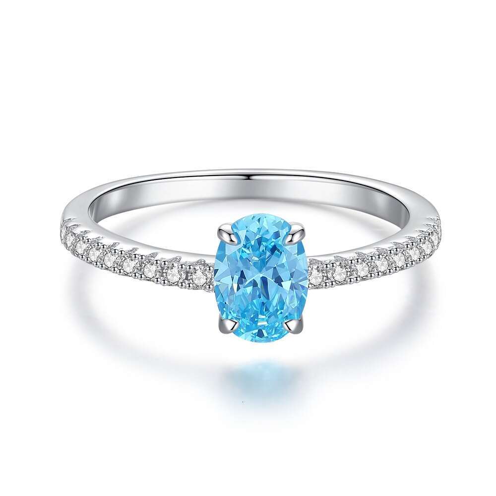 Ring Exquisite Flower Shaped Luxury Zircon Ring Pure Silver Emerald Ring For Women High Carbon Diamond Radiant Ice Cut Zircon Wood Color Style Luxury 