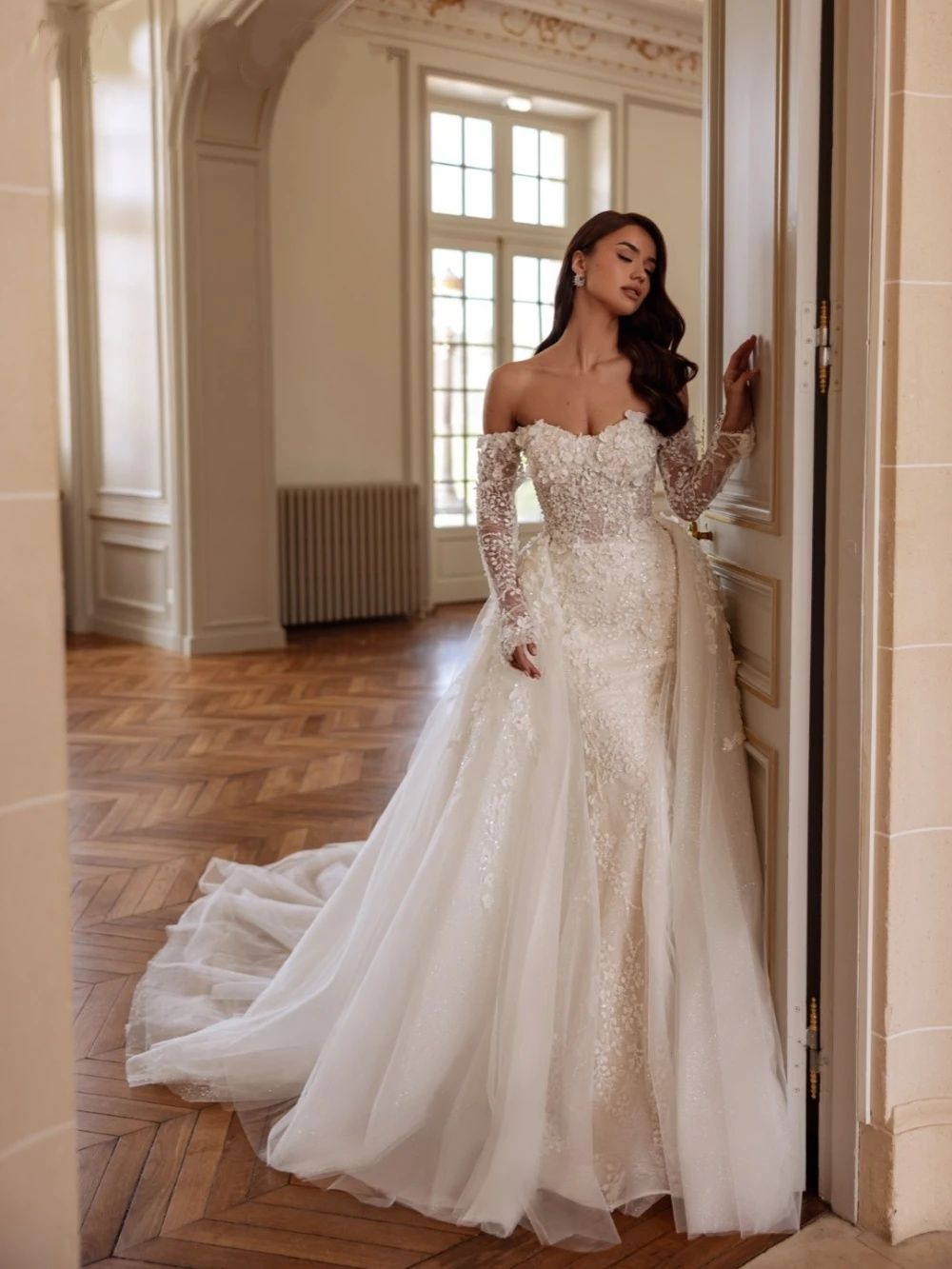 Gorgeous Off Shoulder Wedding Dresses 3D Flowers Bridal Gowns with Detachable Train Long Sleeves Mermaid Customized Vestidos De Novia Plus Size ZD10