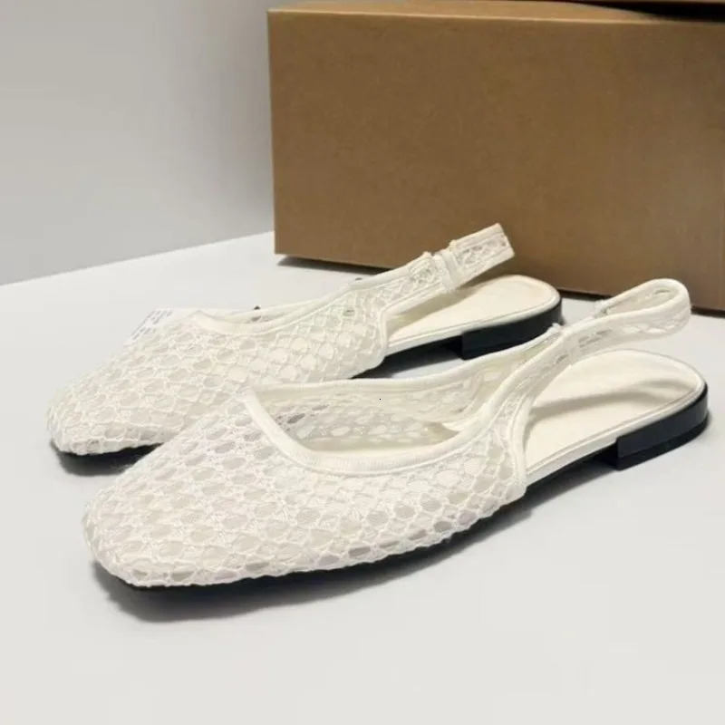 Woven Mesh Hollow Out Women Summer Shoes Square Toe Breathable Slip on Leisure Comfort Vacation Beach Flat Sandals for Ladies 260323