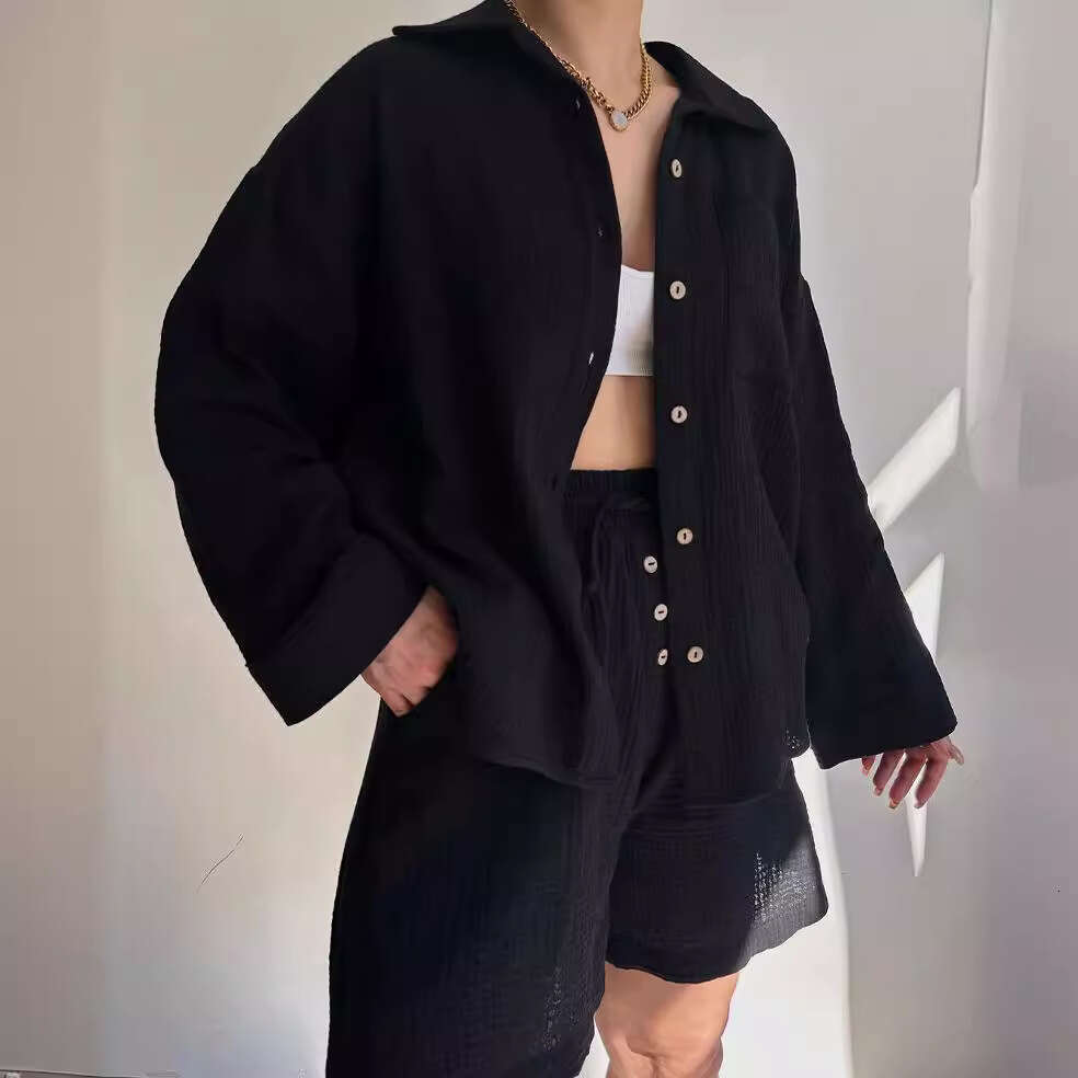 2026 European American women's fashion wrinkled fabric collared long-sleeve shirt and high-waisted drawstring shorts stylish casual two-piece set