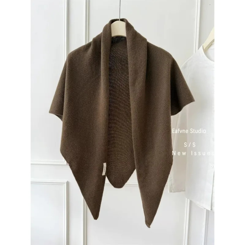 Australian 100 wool large shawl womens autumn and winter concave design warm shoulder protection scarf knitted triangle scarf 260325