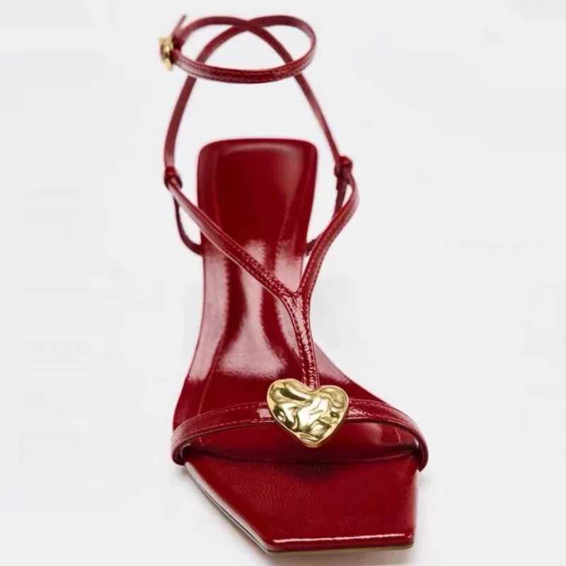 Red Sexy Metal Buckle High Heels Women Fashion Ankle Strap Wedding Party Shoes Ladies Square Toe Elegant Brand Sandals Women Z260330