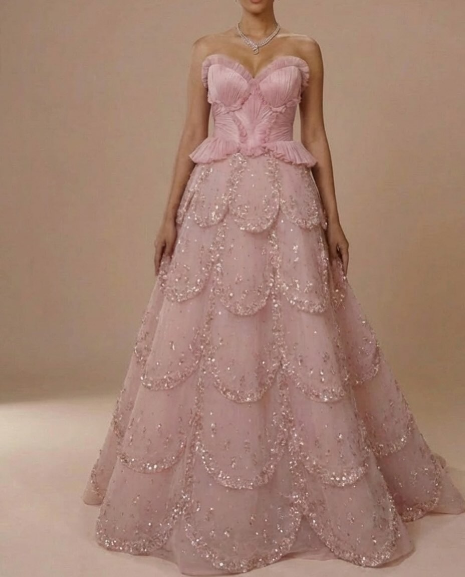 Elegant Evening Dresses Appliques Beads Sexy Sweetheart Lace Prom Gowns Layered Sweep Train Vestido De Noite Customized
