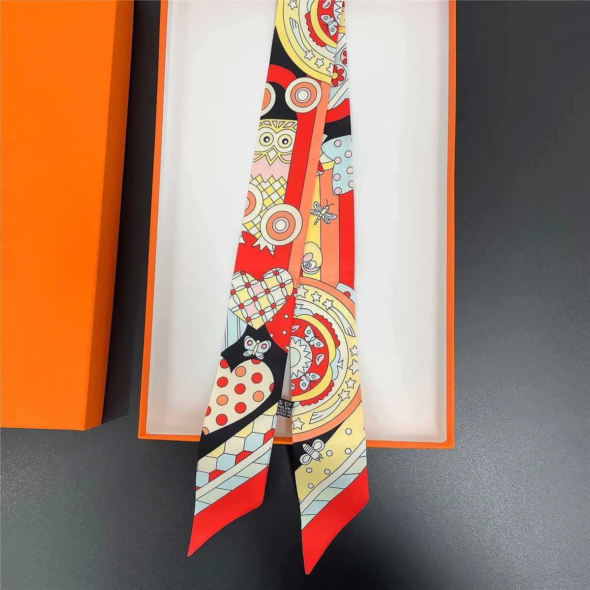 2024 Brand New Design Owl Scarf Wen Luxury Silk Scarf Fashion Hair band Foard Skinny Bag Scarves Neckerchief For Ladies X260328
