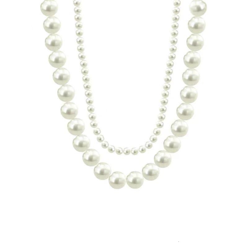 Designer luxury French Retro Double-Layer Pearl Necklace for Women, High-End Elegant Wrap Collarbone Chain, Niche Design Versatile Choker