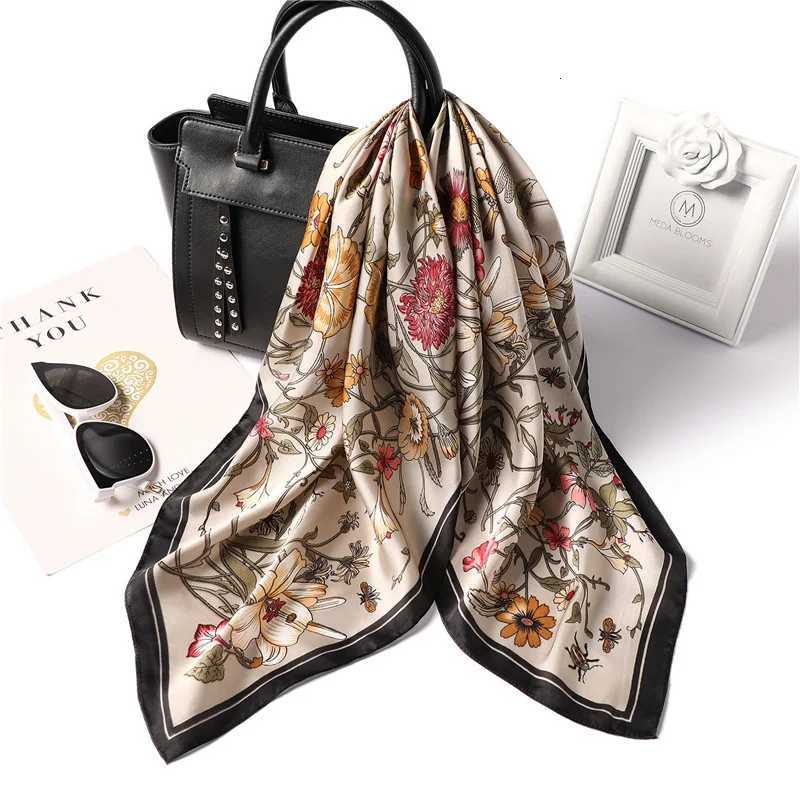 Luxury New Printed Scarves Wens Silk Scarf Spring and Summer Floral Decorations Small Neckties Hairbands Bags Wholes X2603281