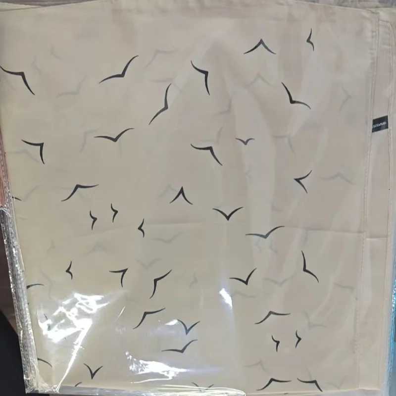 70cm Simple Striped Small Square Scarf Wens Imitation Silk Scarves Temperament Versatile Ethnic Style Printed Scarf scarf X260328