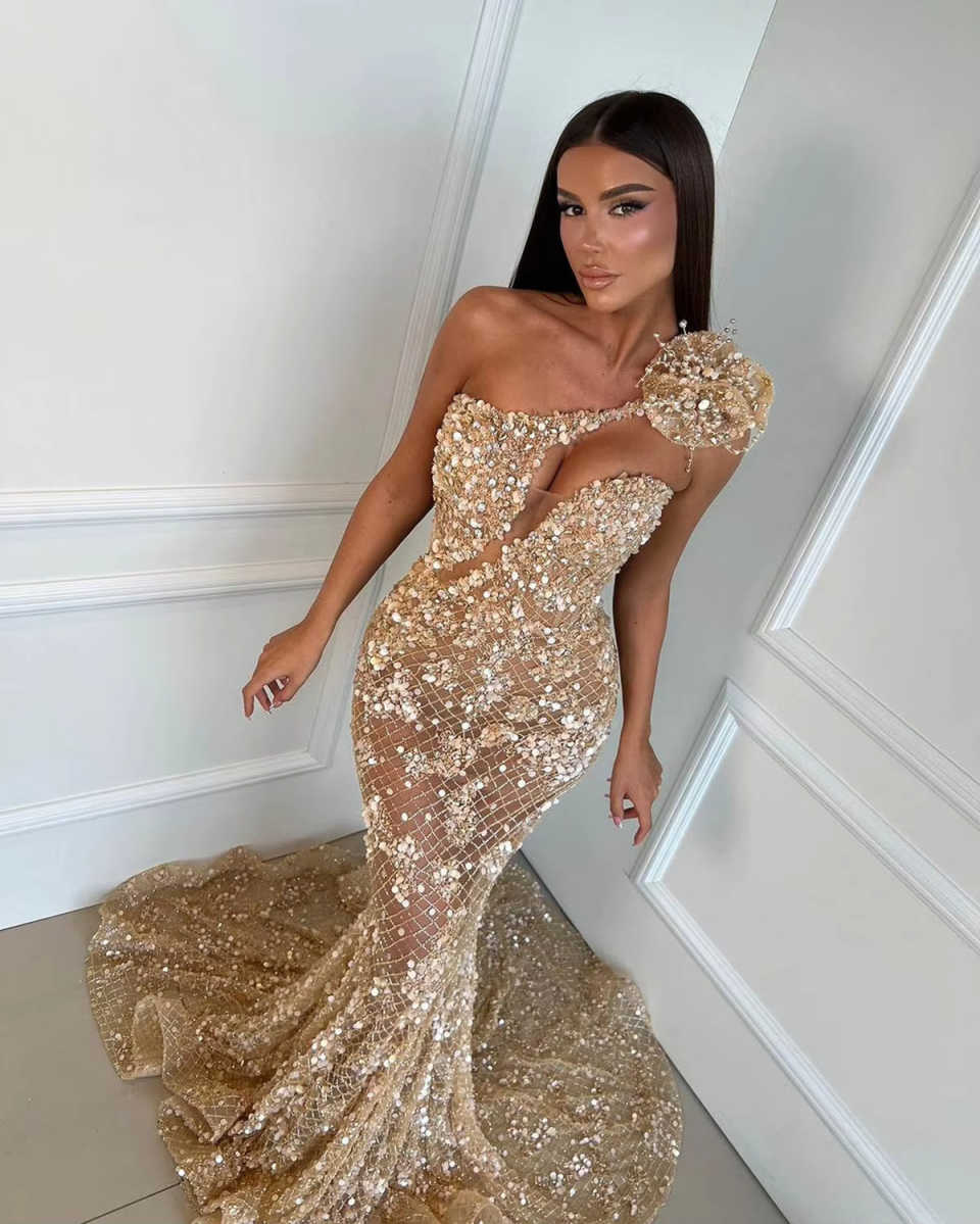 Graceful Evening Dresses Mermaid One Shoulder Sequins Sleeveless Backless Prom Gowns Party Dresses Custom Made Vestidos de noche