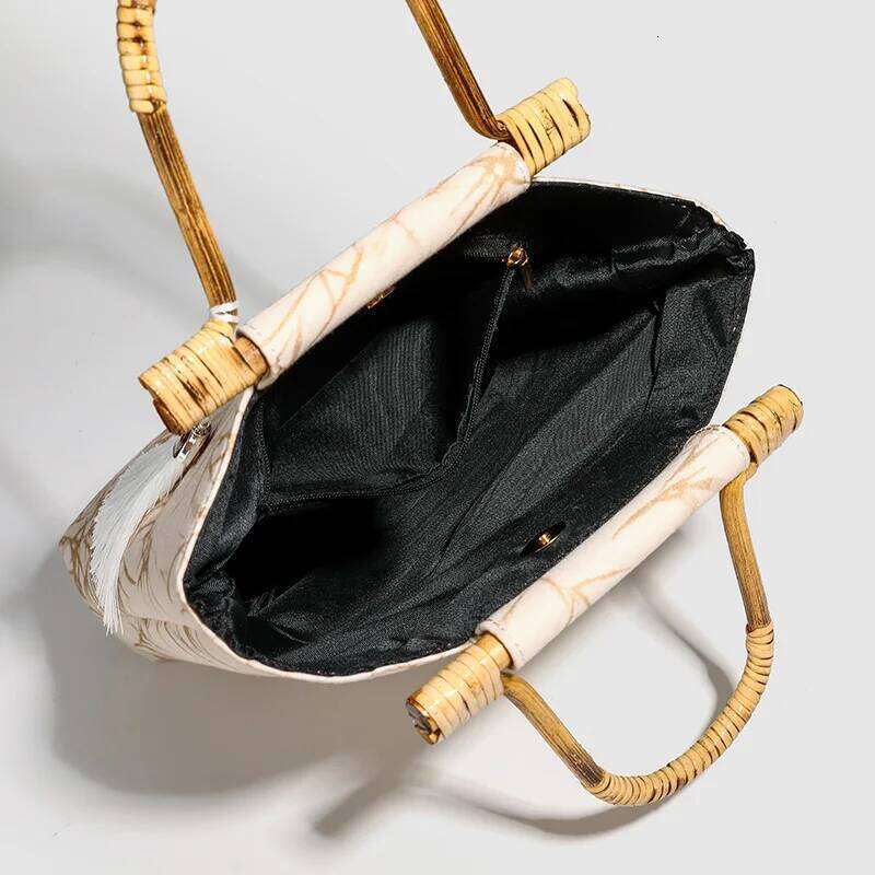 Chinese Embroidery Hot Sale Newest Fashion Accessory Large Capacity Handle Bag Chinese Style Bamboo Knot Handbag Cheongsam Bagfor Women Clutch Bags