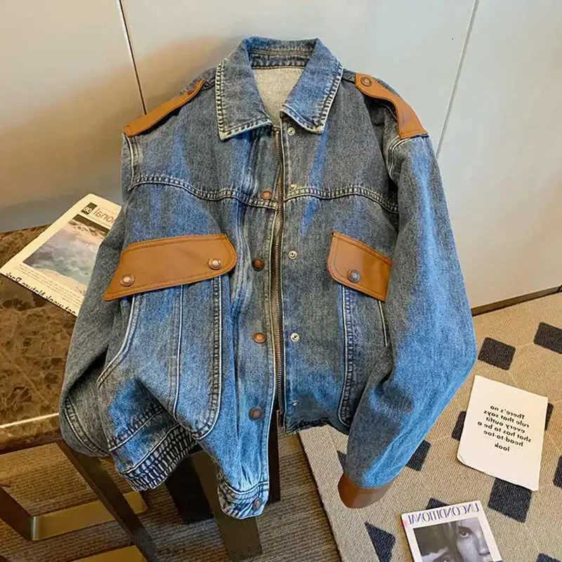 Vintage Stitching Denim Jacket Women Outwear Spring Autumn New Elegant Loose All-Match Design Jeans Jacket Tops Street ClothingT260328