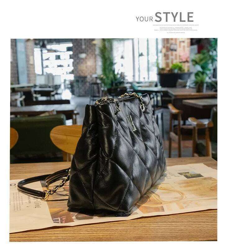 2026 New Large Capacity Diamond Grid Soft Leather Women's Handbag, Casual Multi Functional Shoulder Bag