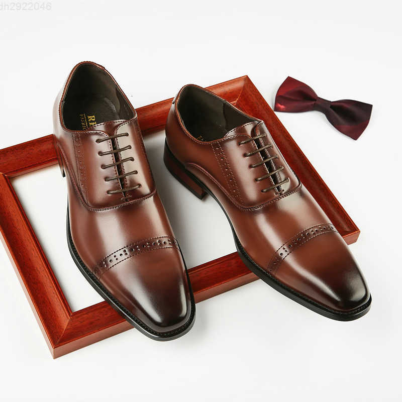 Slip-on Dress Shoes for Men Genuine Leather Oxfords Mens Brogue Shoes Carved Formal Shoes Male Wedding Party Shoes K260328