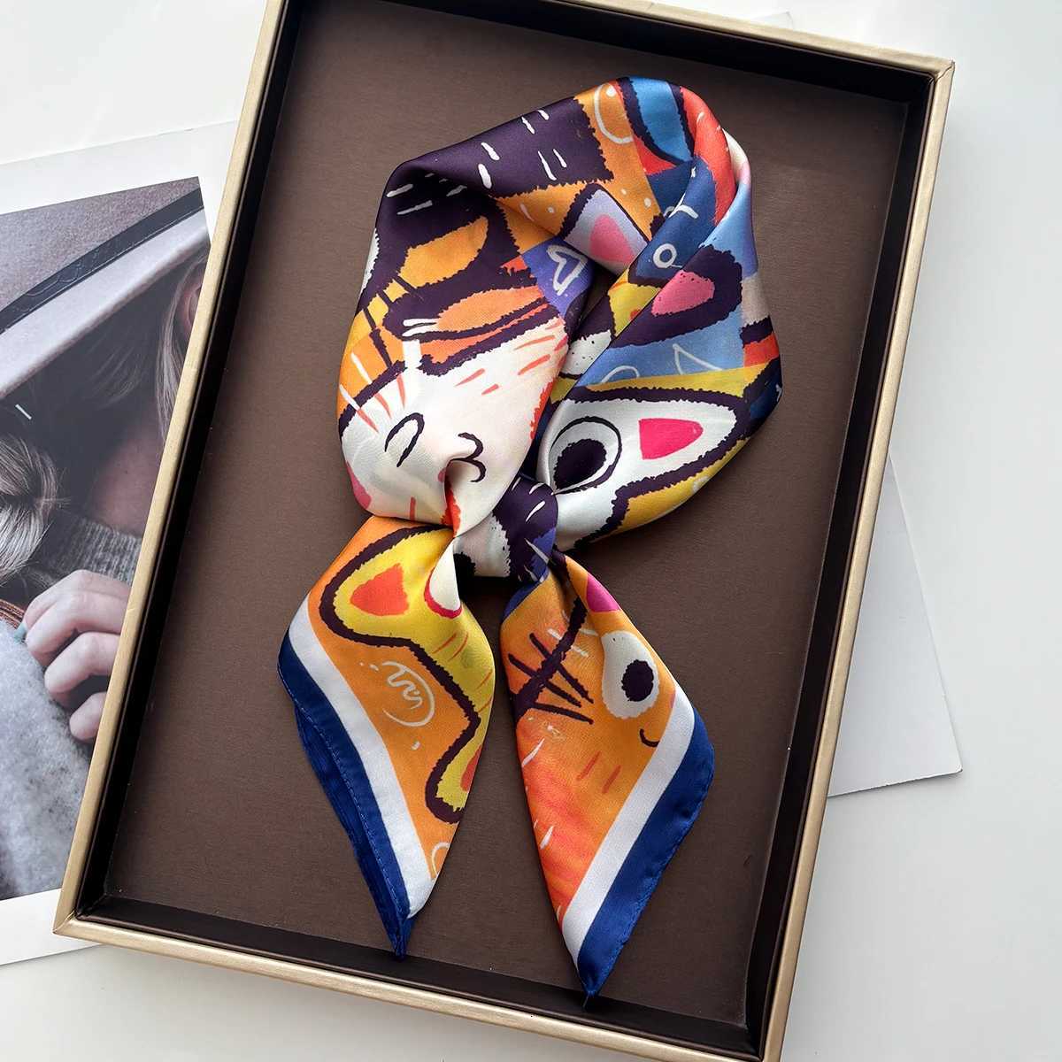Imitation Silk Square Scarf Wen Cat Printed Fashion Accessories Hairband Foualrd Bandana Neckercheif X260328