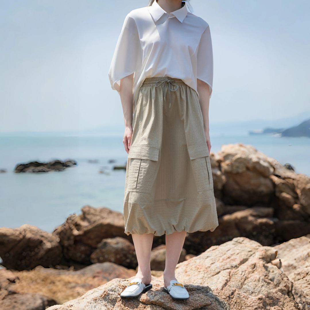 Luxury Designer Khaki Cargo Skirt Women Y2K Streetwear Midi Skirt Pocket Drawstring Elastic Waist Bubble Hem Casual Loose Fit Lightweight Skirt