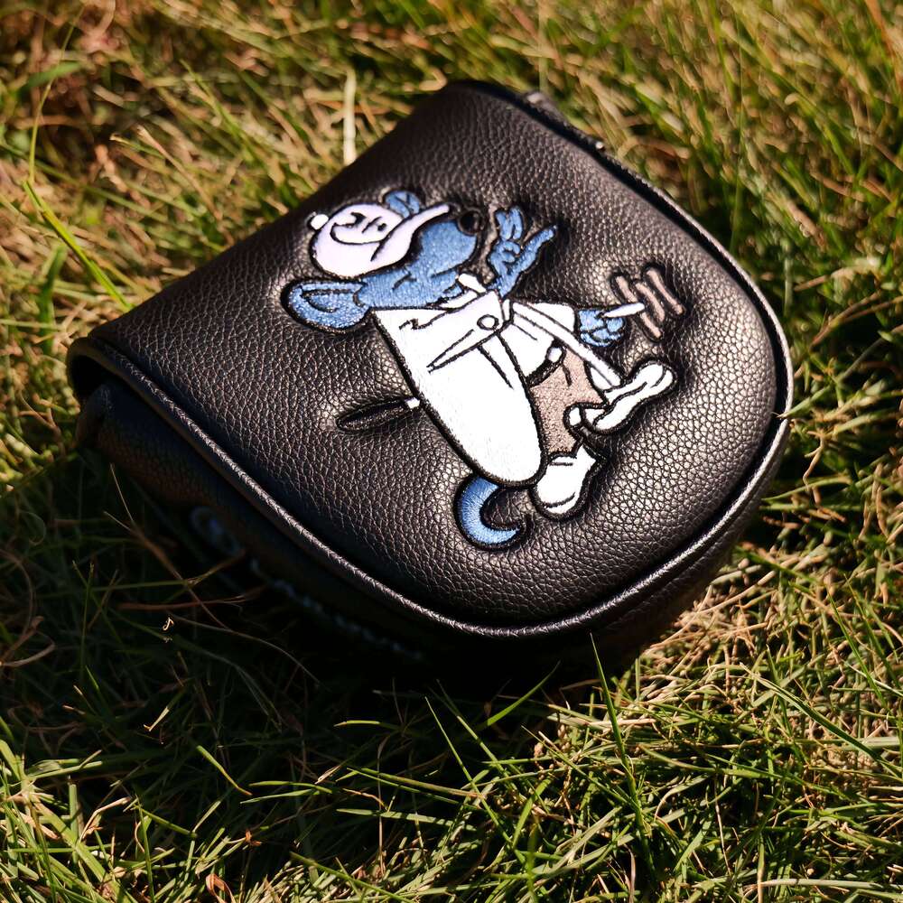 High-Value Golf Putter Cover, Cute Cartoon Embroidery Pattern, Easy-to-Clean PU Material, Magnetic Closure. 26Y0330