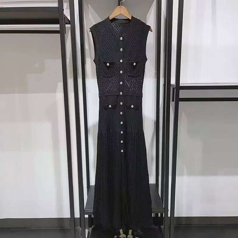 Women Single Breasted Knitted Dress Autumn Winter Slim Female Elegant A-Line O-Neck Black Sleeveless Long Robe Mdng260330