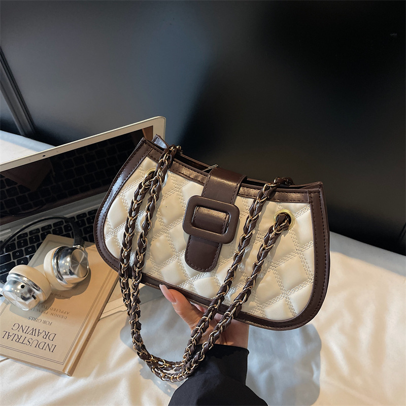 Free Shipping High Value Diamond-pattern chain 2026 new fashion color-blocking textured underarm stylish trendy crossbody bag for women