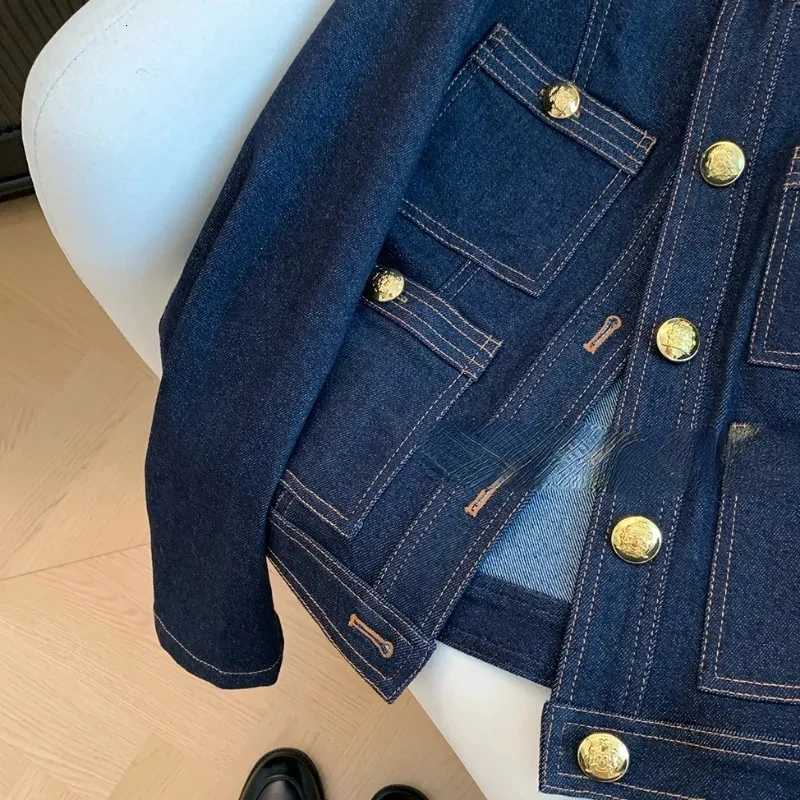 Korea Style Casual Denim Coat Womens Vintage Denim Jacket Spring Button-Up Korean Fashion Blue Chic Bomber Outwear TopT260328