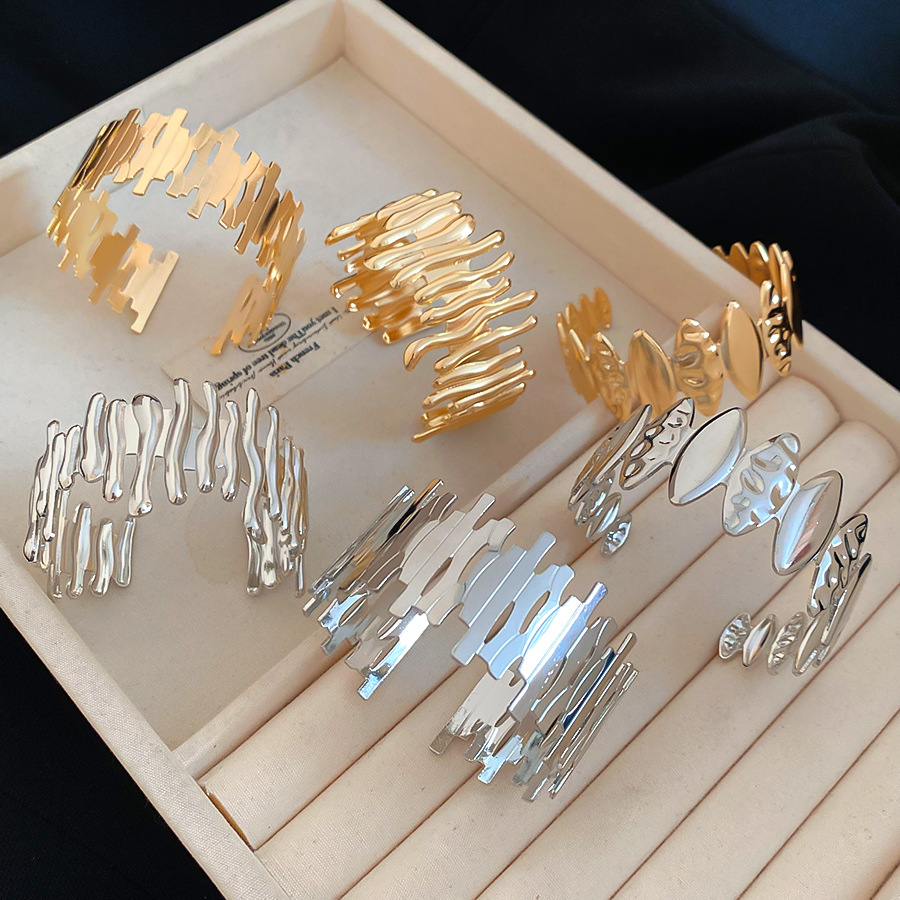 European American metal irregular open bangles, trendy and fashionable exaggerated design bracelets, niche high-end jewelry wholesale - view 3