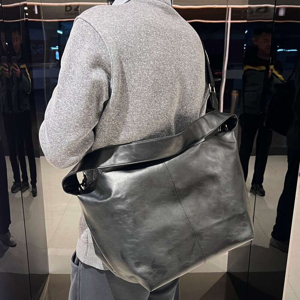 European Style Casual Men S Crossbody Large Capacity Soft Leather Tote Commuter Shoulder Bag Youth Motorcycle Riding Bag High Quality Luxury Bag