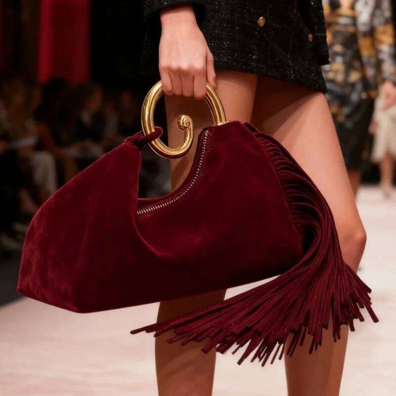 Trendy Creative Horsetail Shape Women S Handbag French Elegant Tassel Design Metal Ring Cloud Bag Prom Clutch Purse Banquet Bags Clutch Bags