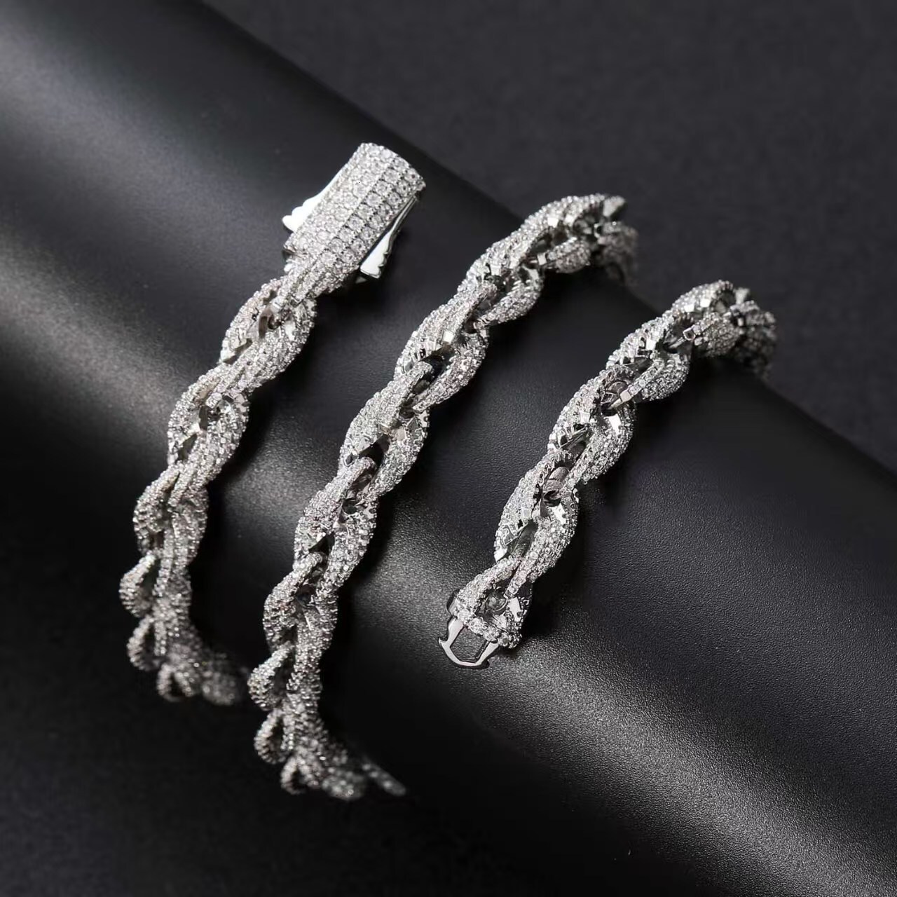 European and American hip-hop men's necklace - Morganite set with diamonds 10mm twisted necklace. New style, thick and exaggerated.