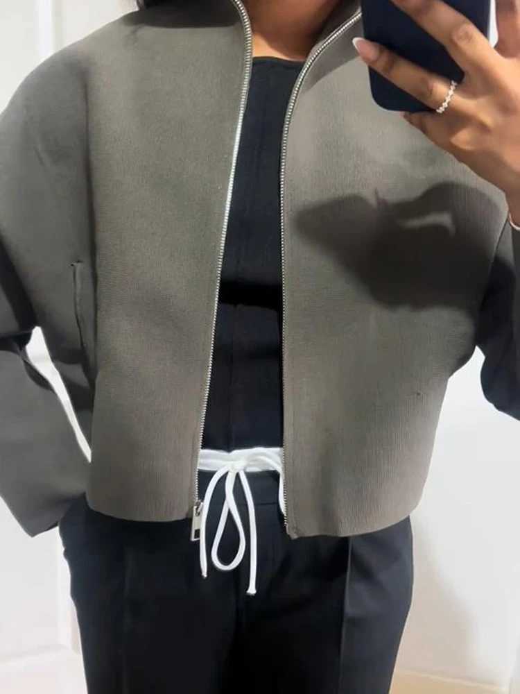 2026 Spring Womens Knit Cropped Jacket Stand Collar Zipper Loose Full Sleeve Coat Female Lady Fashion New in Matching OutwearT260328