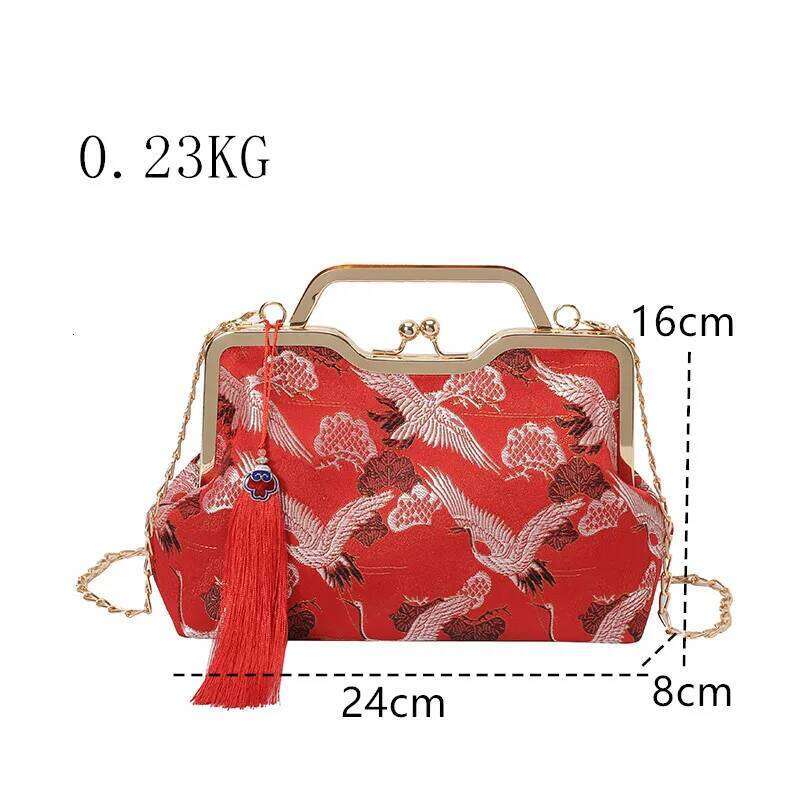 Chinese Embroidery Vintage Women Tassels Shoulder Bag Crossbody Bags Lock Shell Clip Designer Handmade Wedding Chic Clutch Lady Handbags And Purse