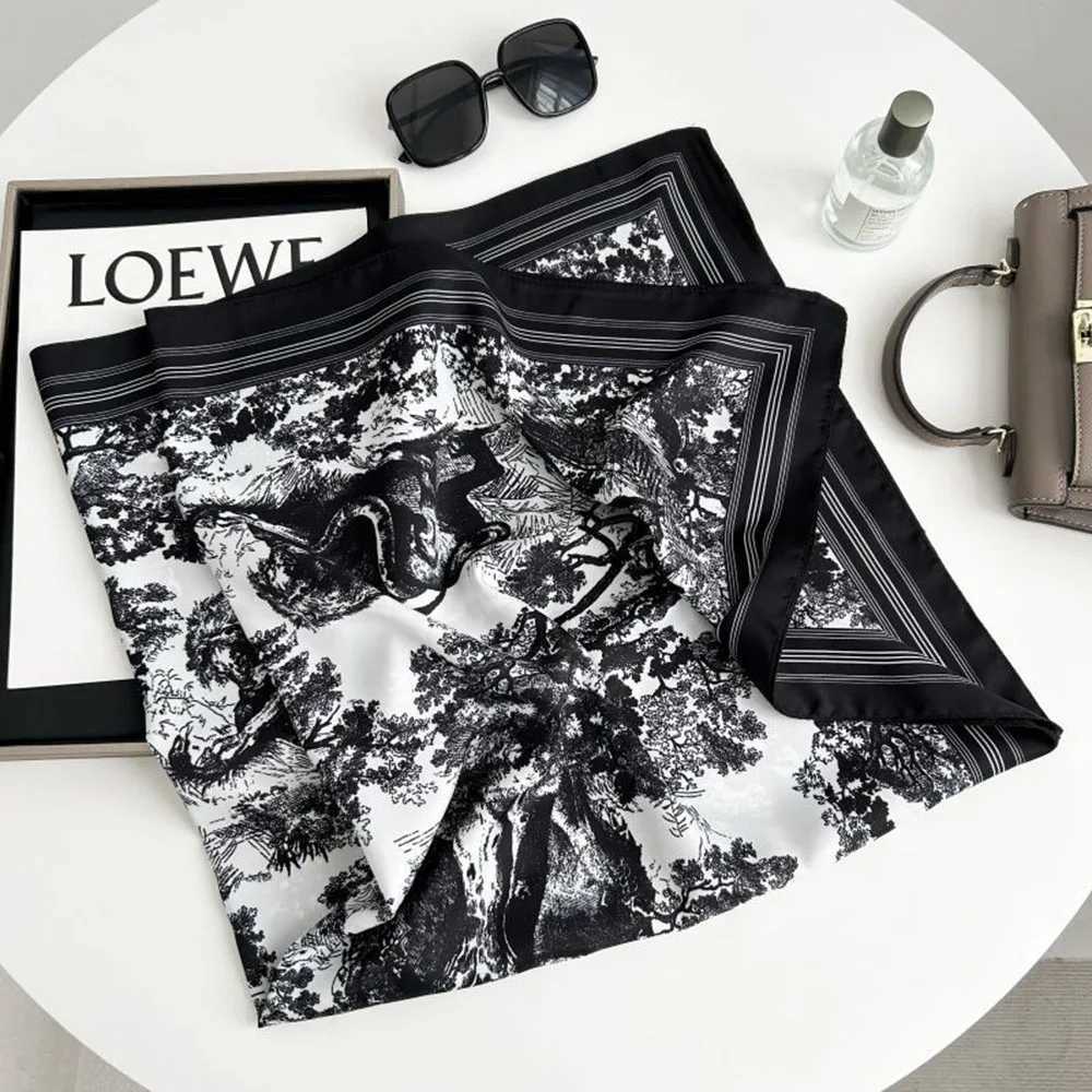 9090cm Silk Scarves Wen Print Foard Square Hijab Ladies Luxury Brand Shawl Band Fem Muffler Outdoor Activities X260328