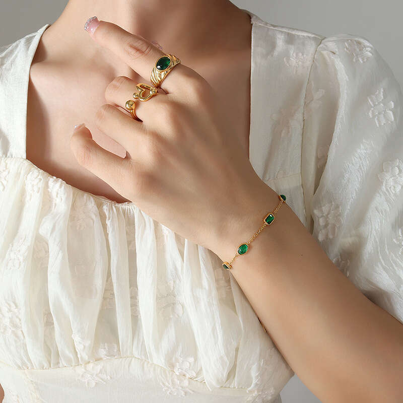 Chinese Retro Palace-style Square Green Zircon Titanium Steel Bracelet, Elegant And Delicate Metal Jewelry