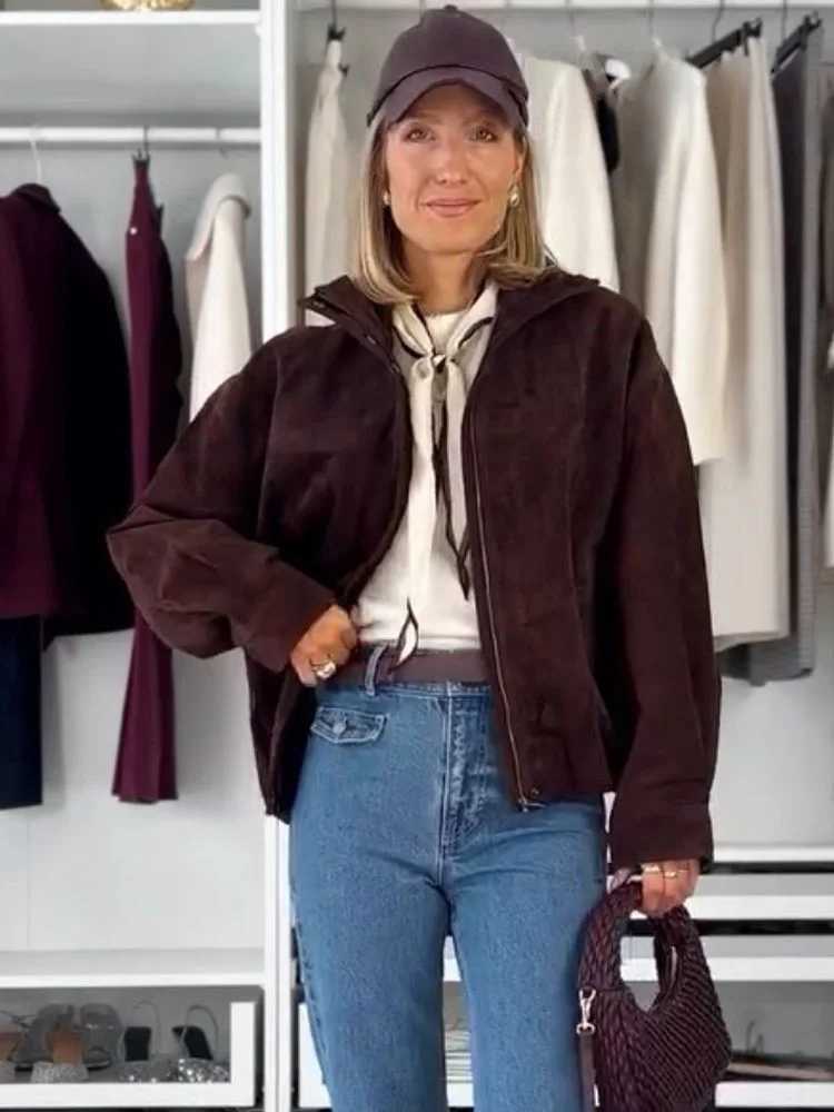 HH Female Autumn Fashion High Collar Zipper Pocket Design Long Sleeves Jackets Women Solid Casual Loose Street Style CoatsT260328