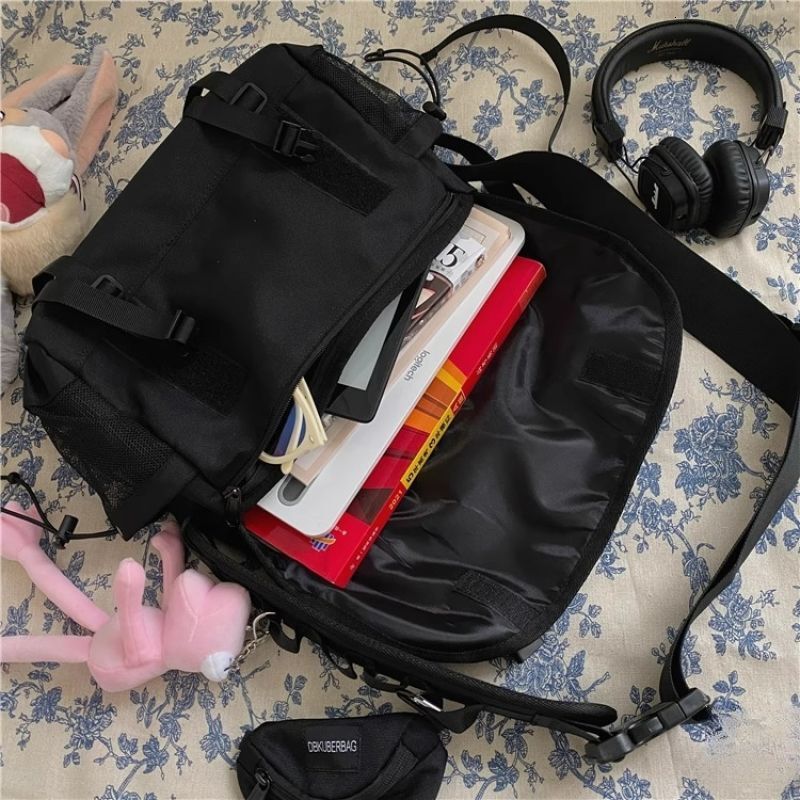 Japanese Harajuku Style Unisex Dark Black Functional Korean Ins Retro Large Capacity Workwear Crossbody Bag