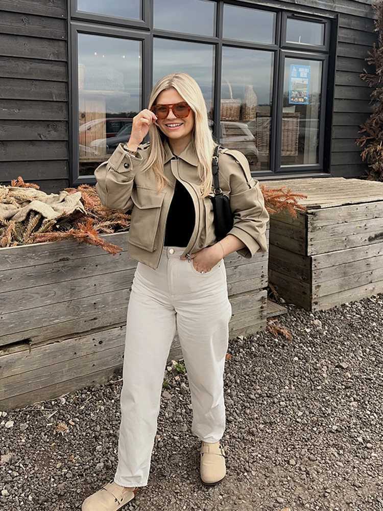 Vintage Womens Short Jacket Pockets Zipper Full Sleeve Khaki Green Thick Coats 2025 Spring Autumn Lady Loose Street OutwearT260328
