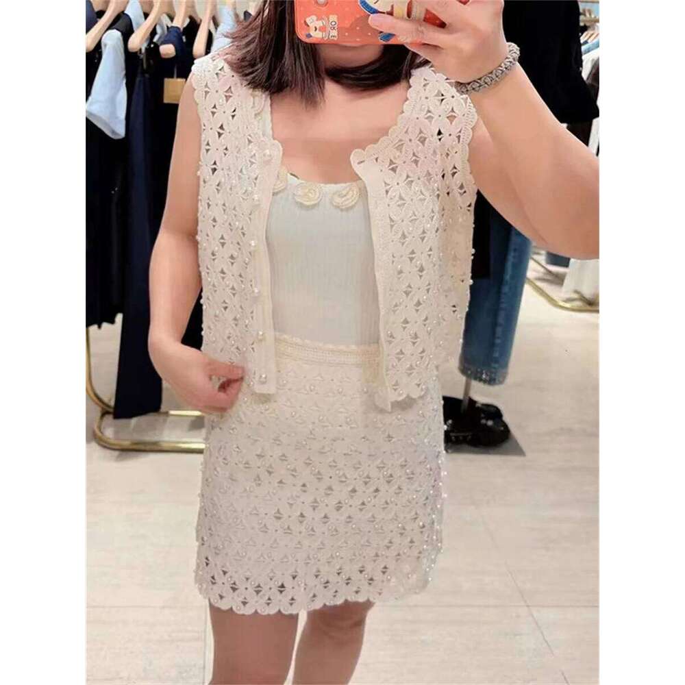 Summer New Women Hollow Out Pearl Decoration Vest Sleeveless Single-Breasted Tank Top Or Slim Ladies Mini Skirt Mdng260330