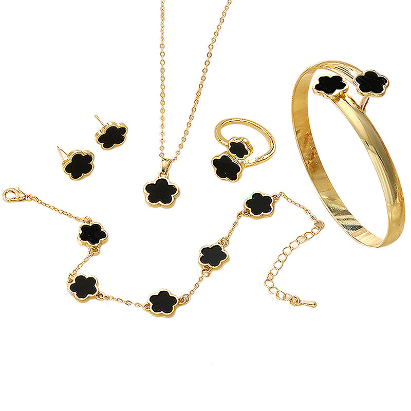 Luxury Brand Designer Dazzling Lucky Flower Set Acrylic Bracelet, Hand Chain, Five-leaf Clover Necklace, Ring, Earring For Women