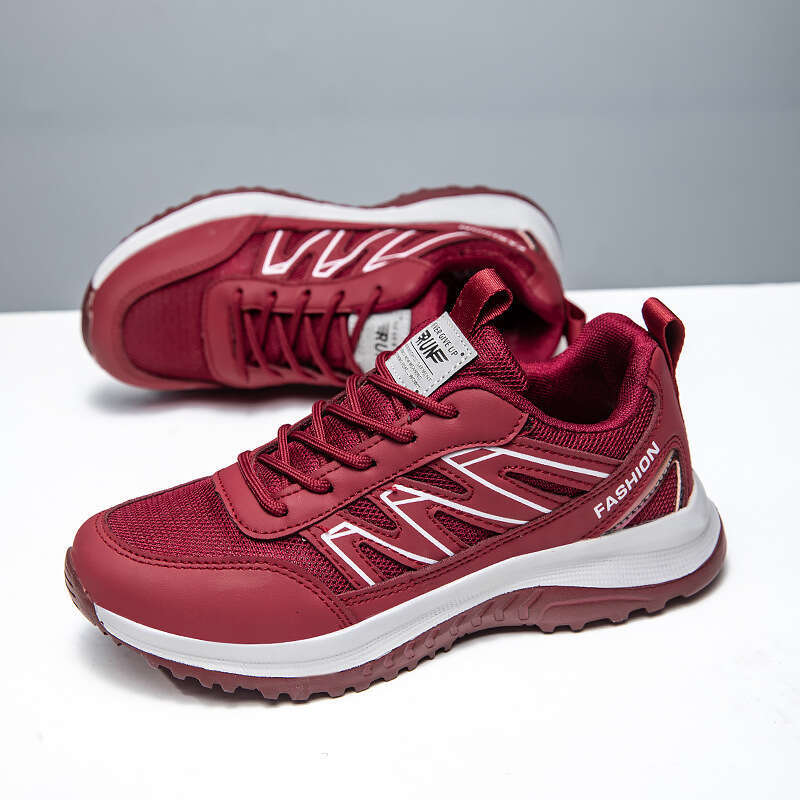Free shipping Breathable the elderly, non-slip and wear-resistant sports shoes, soft-soled mothers, lightweight casual walking shoes for fathers
