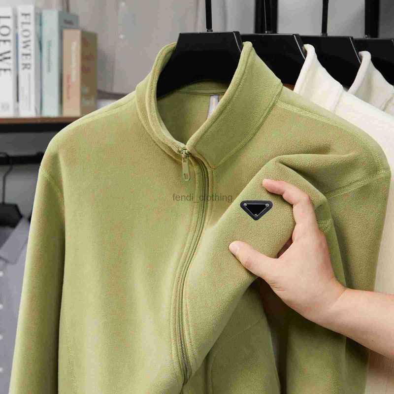 Men's Plus Size Outerwear Coats Designer Winter Fleece Cardigan Polar Fleece Man Sweatshirt Zipper Half Turtleneck Autumn Men Warm Jacket Thickened Fleece Top