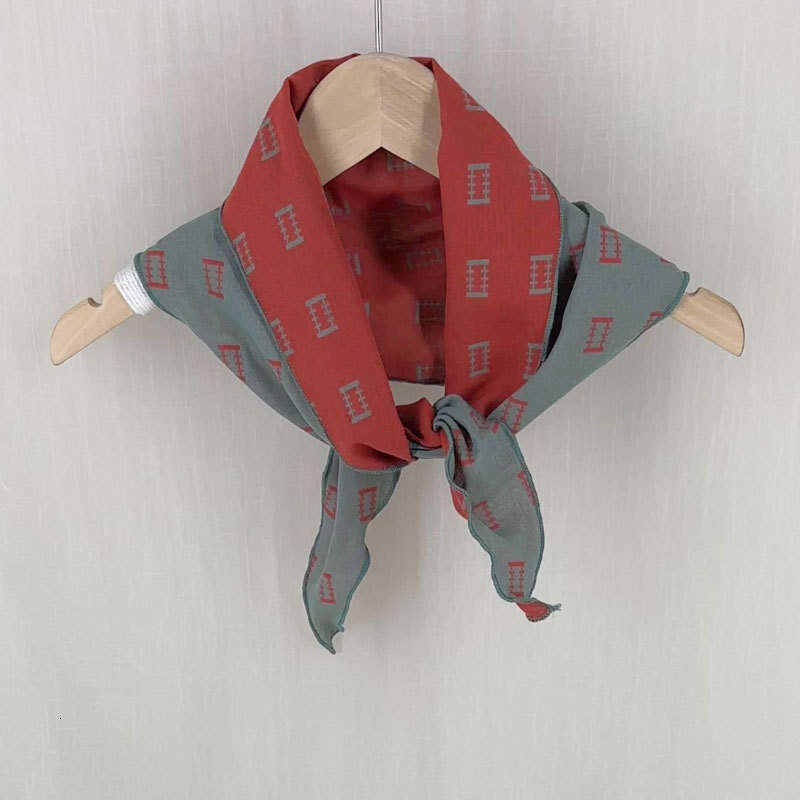 Exported To , Versatile Fashionable Triangle Scarf, New Double-Sided Small Fence Design Accessory, Neck Scarf And Headscarf For Women Qian Pan