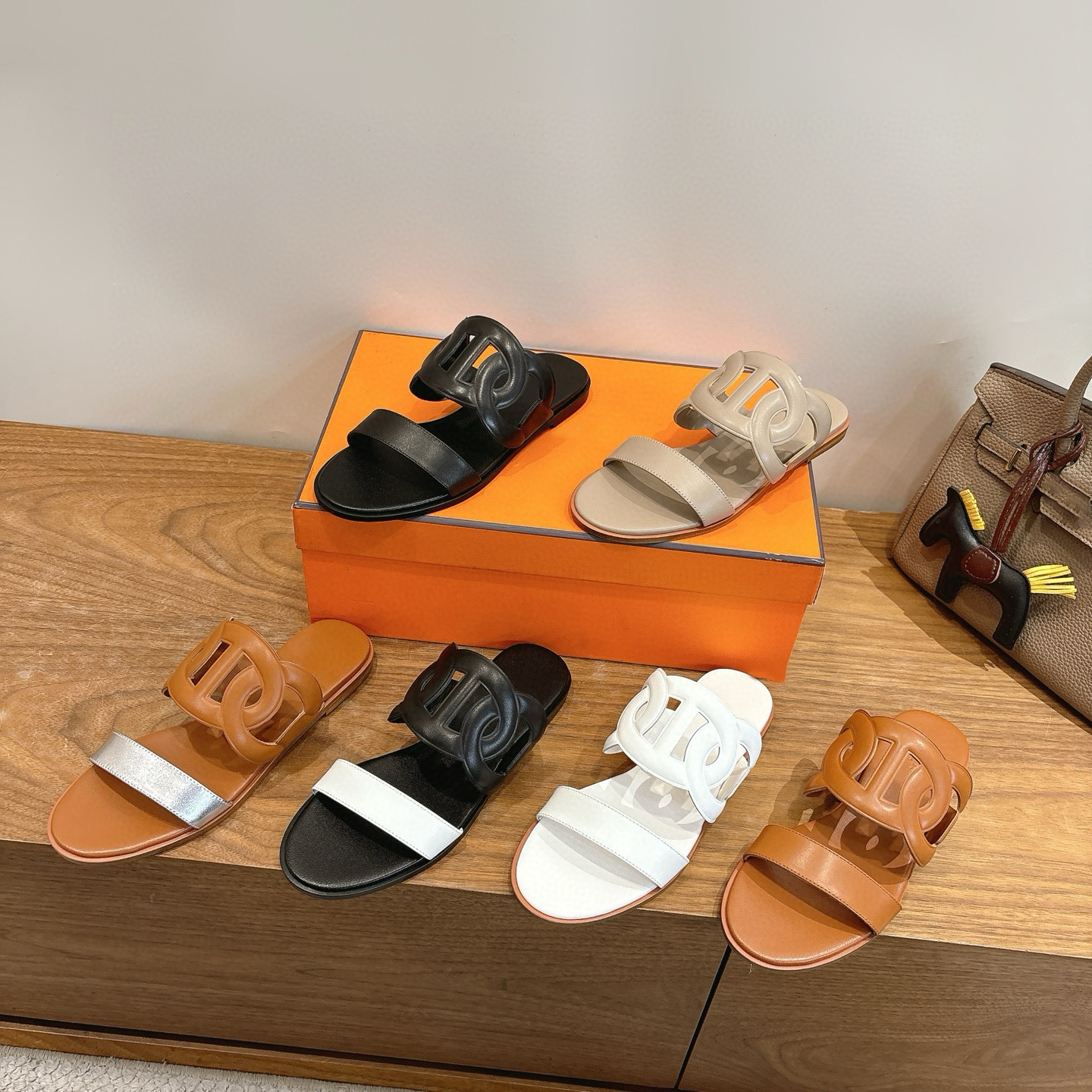 designer Shoes fashion Lipari 70 sandal luxury suede Nappa leather Lagune sandal summer Women Kitten Heel Middle heel sandals Size 35-41