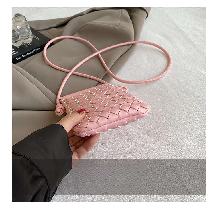 Shoulder Bag Designer Bag Exquisite Knitted Style Small Bag Women's New High End And Versatile Commuting Vertical Fashion Crossbody Phone Bag Lux