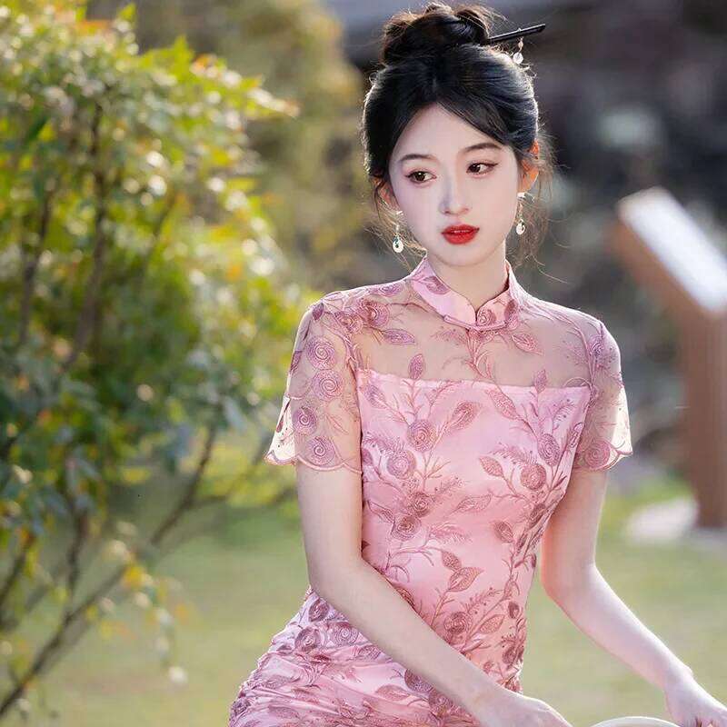Yourqipao Summer Chinese Style Improved Cheongsam Fashion Embroidery Mid-Length Pink Short Youth Qipao Evening Dress For Women MAKOUFEI