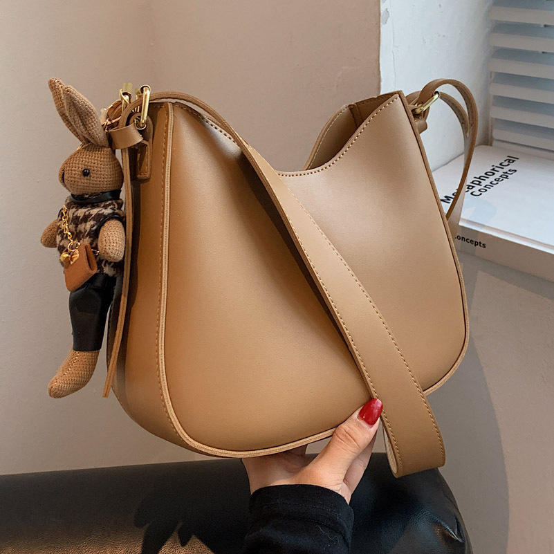 High-End Bucket for Women, Niche Underarm 2025 New Trendy Fashion Single Shoulder Bag, Versatile Crossbody Bag