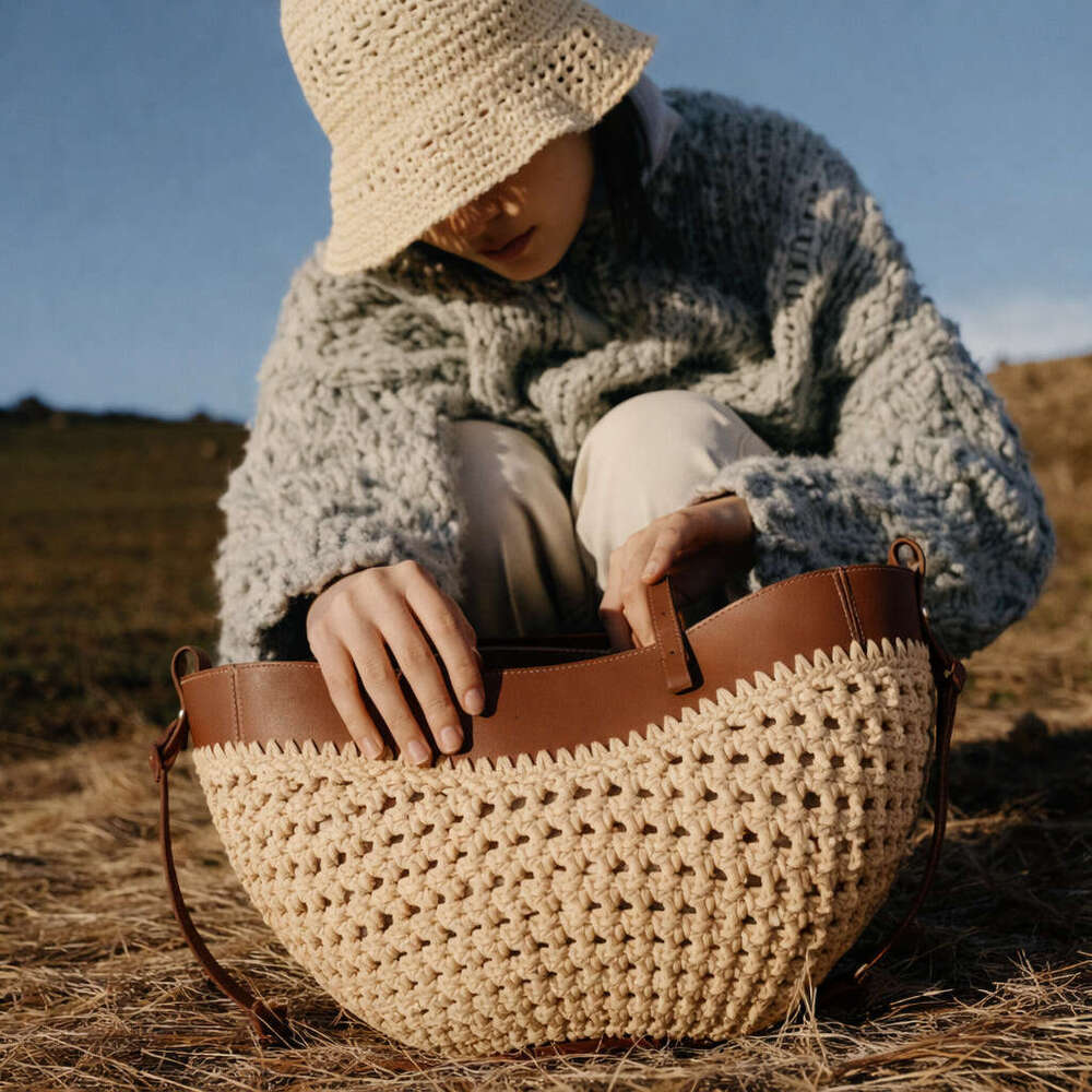Unique Design Casual Straw Tote Bag For Women New Patchwork Woven Summer Beach Bag Shoulder Handbag