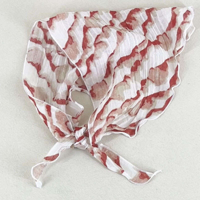 New Spring Autumn Vintage Artistic Pure Linen Triangle With Unique Design And Gradient Print, Small Decorative Neck Scarf Qian Pan