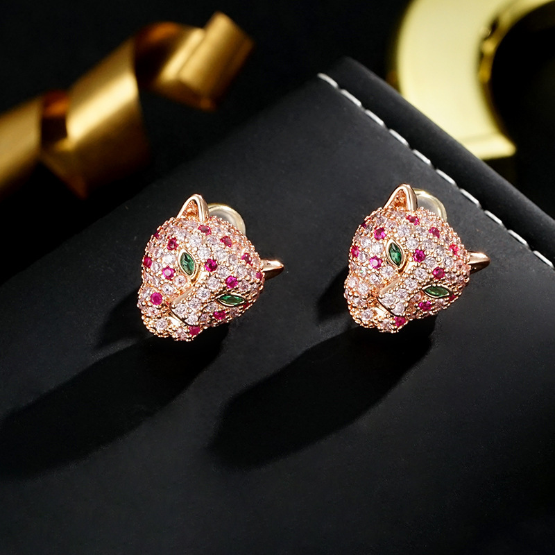 Designer Luxury New Style Fashionable Light Luxury Style Ear Studs Leopard Head Versatile Elegant Ear Accessories Trendy Niche High-end Feeling Earrin