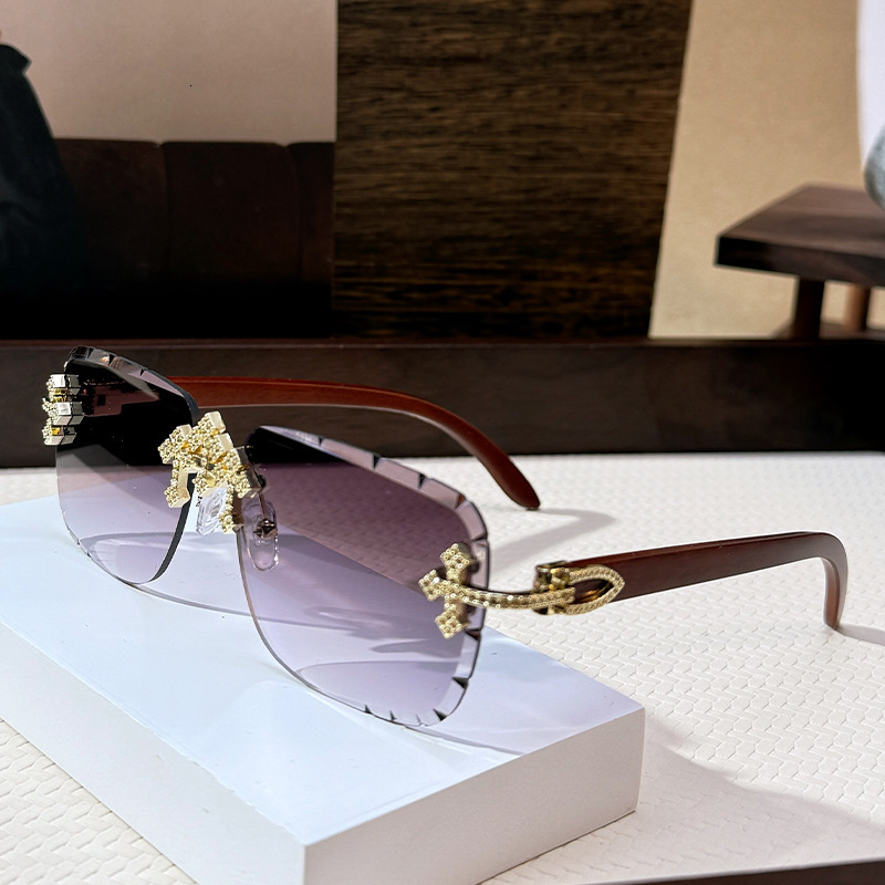 Luxury Brand Designer Sunglasses New Diamond-Studded Frameless Cross Sunglasses For Men Trendy Metal Sunglasses For Women High-End Decorative Wood Gra