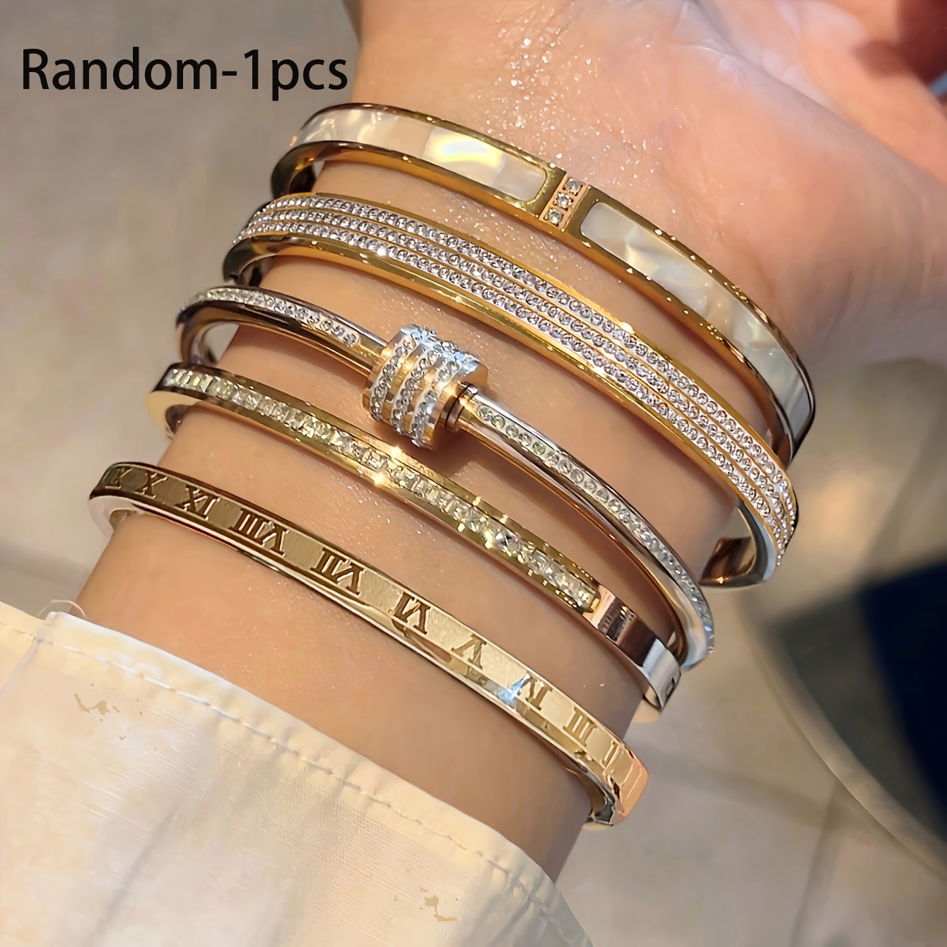 Hot-Selling Luxury Designer Bracelet Elegant Stainless Steel Jewelry Fashion Versatile Bracelet for Women Ideal Gift for Any Occasion