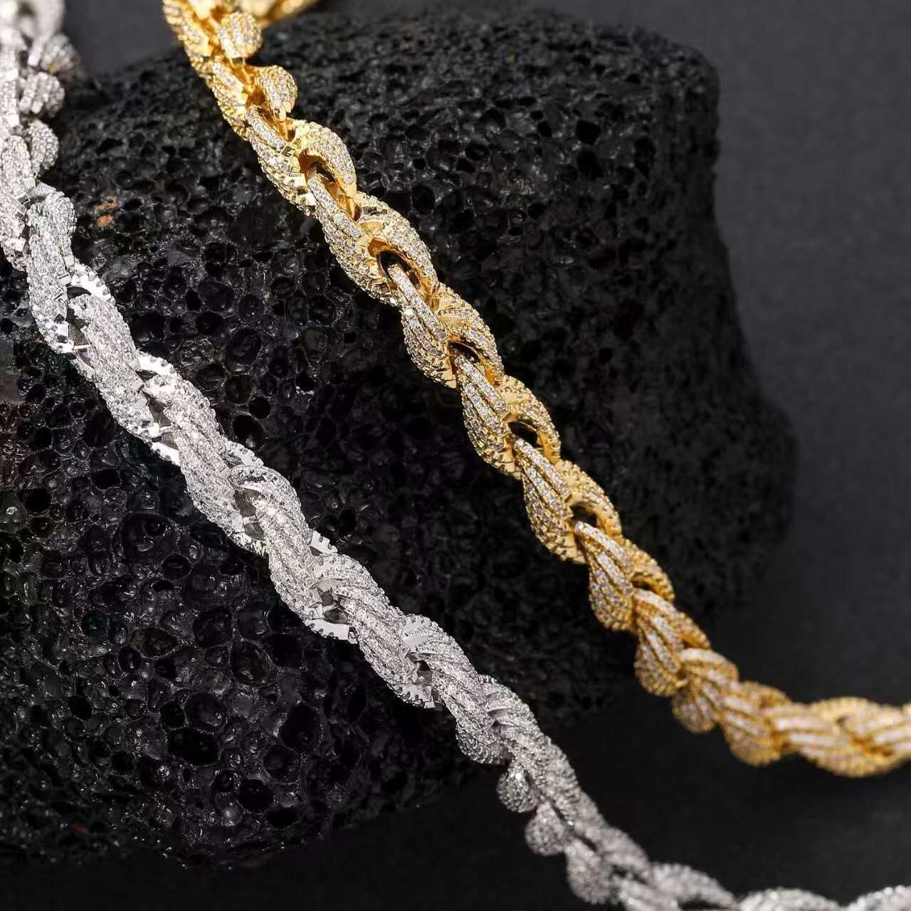 European and American hip-hop men's necklace - Morganite set with diamonds 10mm twisted necklace. New style, thick and exaggerated.