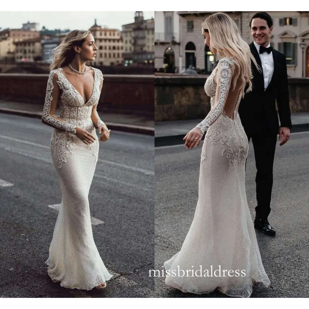 226 Designer Mermaid Wedding Dress With Long Sleeves Chic Ivory Lace Appliqued Bohemian Country Civil Bridal Gowns Sexy Deep V Neck Fitted Robe De Mar