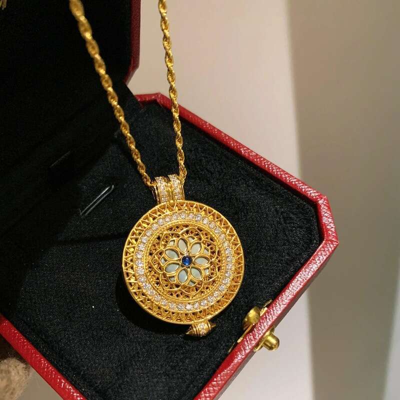 Dainty Retro New Chinese Style Full-Diamond Ruby Design Rose Compass Necklace, Two-Tone Exquisite Versatile Elegant Clavicle Chain